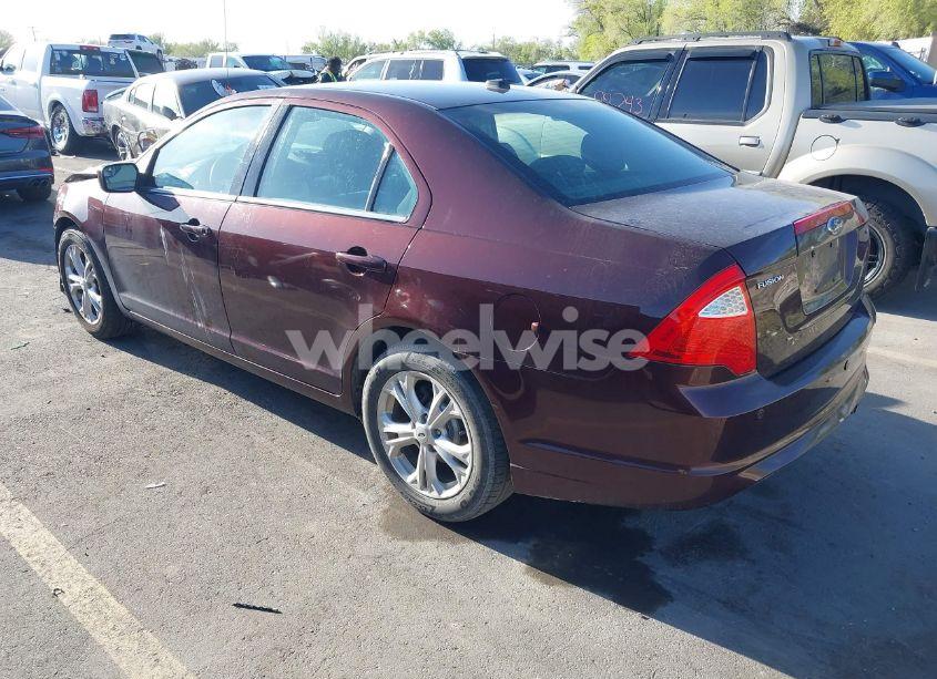 Photo 3 of 2012 Ford Fusion SE (VIN 3FAHP0HA1CR171765)