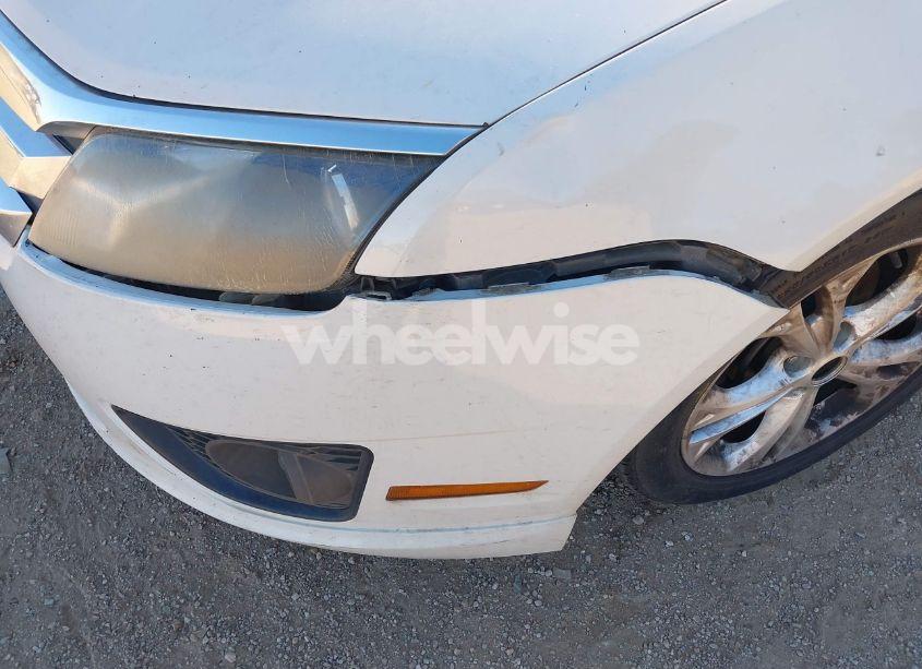 Photo 13 of 2012 Ford Fusion SE (VIN 3FAHP0HA1CR176187)