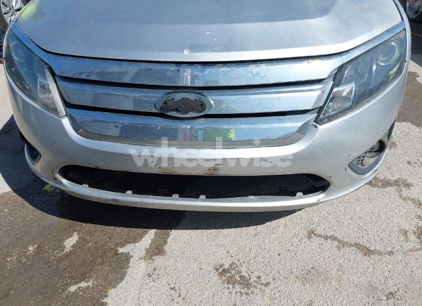 Photo 6 of 2012 Ford Fusion SE (VIN 3FAHP0HA1CR290738)