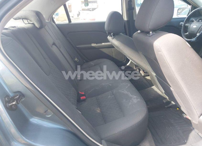 Photo 8 of 2012 Ford Fusion SE (VIN 3FAHP0HA1CR324919)