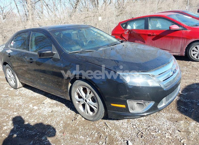 2012 Ford Fusion SE (VIN 3FAHP0HA1CR344863) main photo