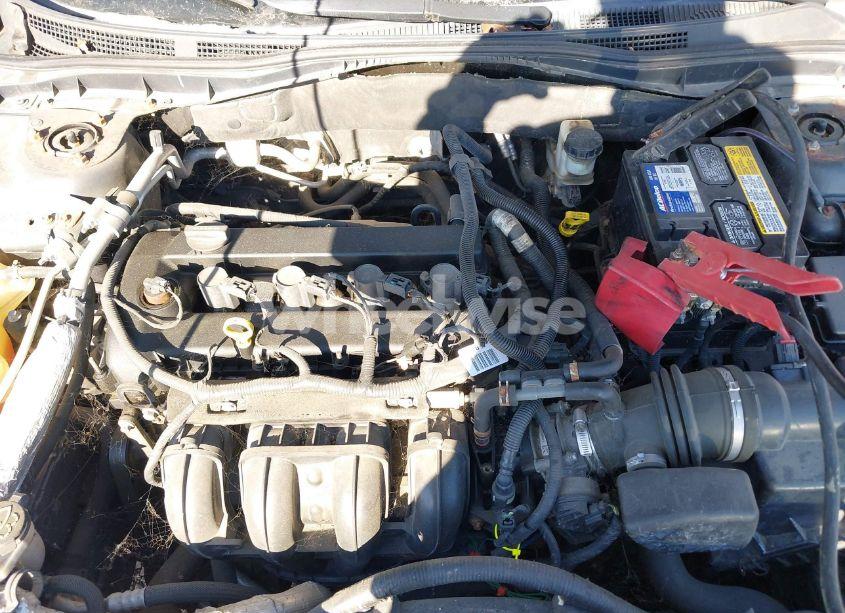 Photo 10 of 2012 Ford Fusion SE (VIN 3FAHP0HA1CR344863)