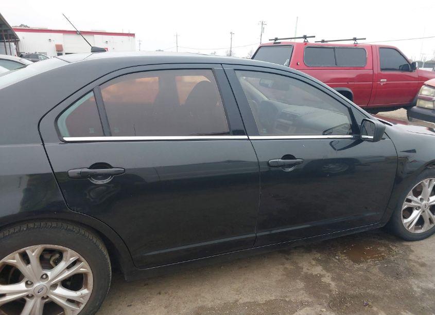 Photo 13 of 2012 Ford Fusion SE (VIN 3FAHP0HA1CR364711)