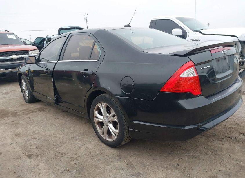 Photo 3 of 2012 Ford Fusion SE (VIN 3FAHP0HA1CR364711)