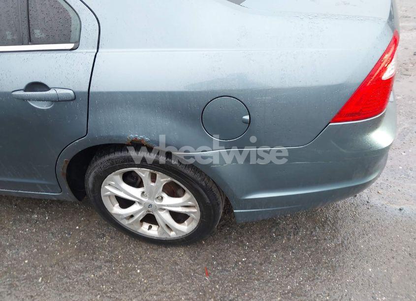 Photo 6 of 2012 Ford Fusion SE (VIN 3FAHP0HA1CR386112)