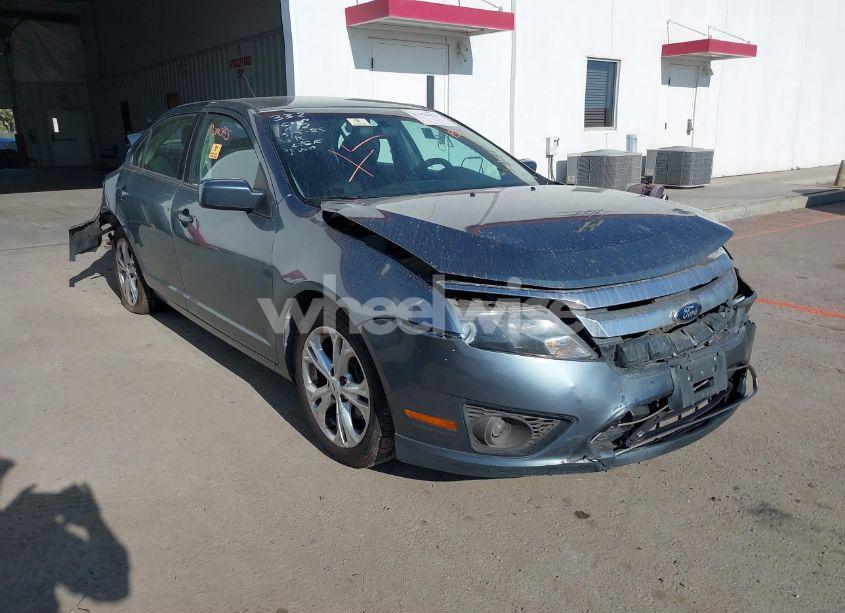 2012 Ford Fusion SE (VIN 3FAHP0HA1CR419593) main photo