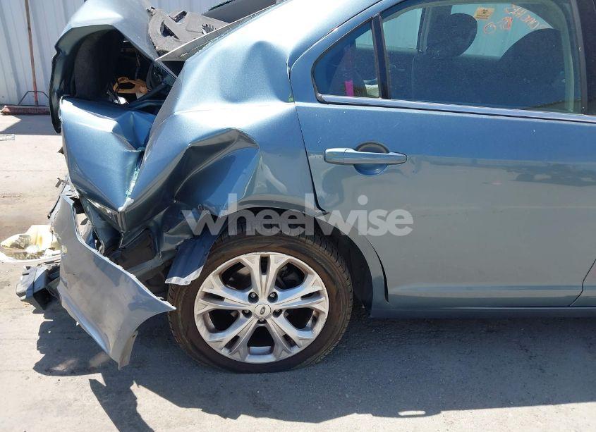 Photo 19 of 2012 Ford Fusion SE (VIN 3FAHP0HA1CR419593)