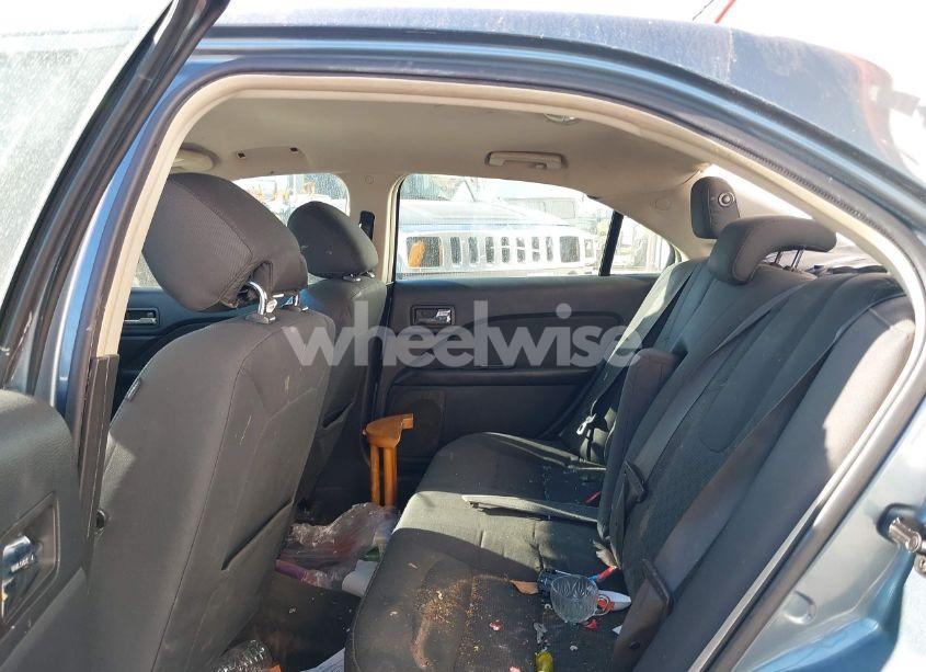 Photo 8 of 2012 Ford Fusion SE (VIN 3FAHP0HA1CR419593)