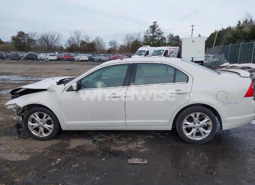 Photo 14 of 2012 Ford Fusion SE (VIN 3FAHP0HA1CR429220)