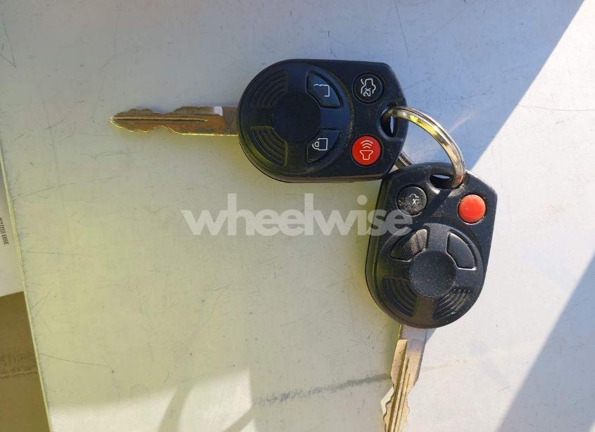 Photo 11 of 2012 Ford Fusion SE (VIN 3FAHP0HA1CR436376)