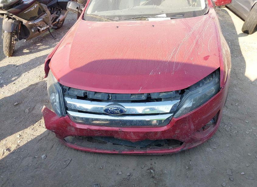 Photo 13 of 2012 Ford Fusion SE (VIN 3FAHP0HA1CR437494)