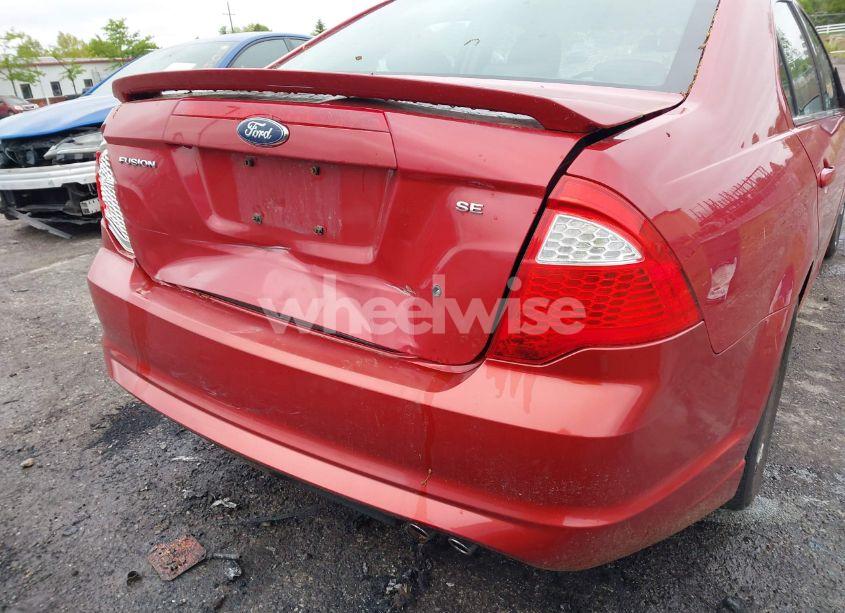 Photo 6 of 2010 Ford Fusion SE (VIN 3FAHP0HA2AR170198)