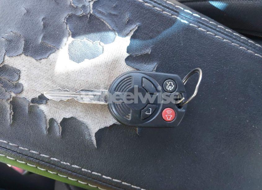 Photo 11 of 2010 Ford Fusion SE (VIN 3FAHP0HA2AR279874)