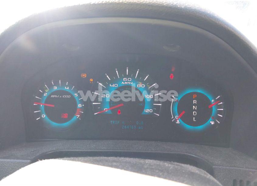 Photo 7 of 2010 Ford Fusion SE (VIN 3FAHP0HA2AR279874)