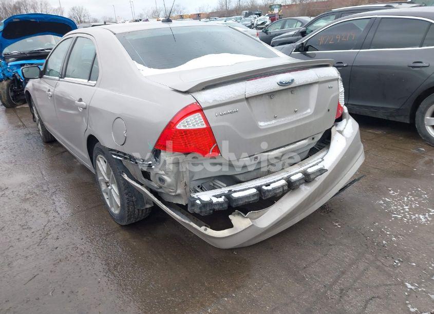 Photo 6 of 2010 Ford Fusion SE (VIN 3FAHP0HA2AR310766)