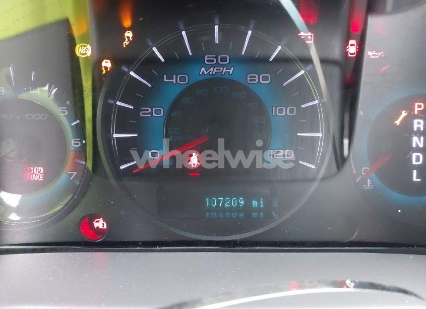 Photo 7 of 2010 Ford Fusion SE (VIN 3FAHP0HA2AR310766)