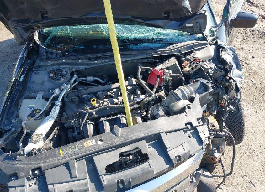 Photo 10 of 2010 Ford Fusion SE (VIN 3FAHP0HA2AR342570)