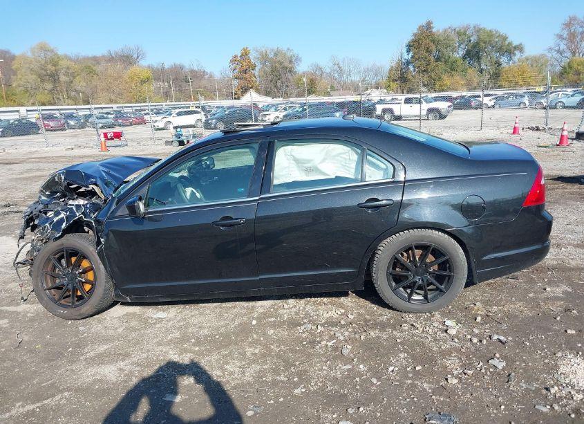 Photo 14 of 2010 Ford Fusion SE (VIN 3FAHP0HA2AR342570)