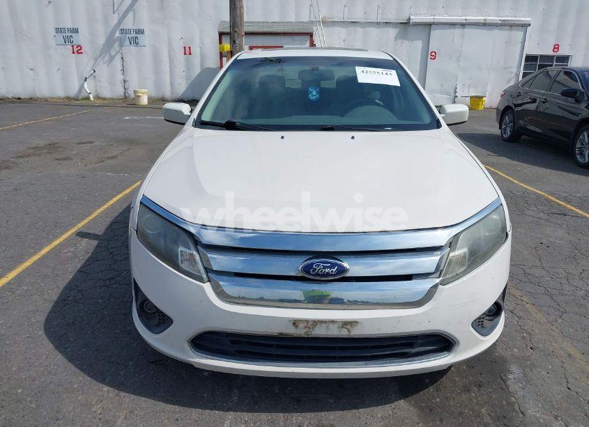 Photo 6 of 2010 Ford Fusion SE (VIN 3FAHP0HA2AR367436)