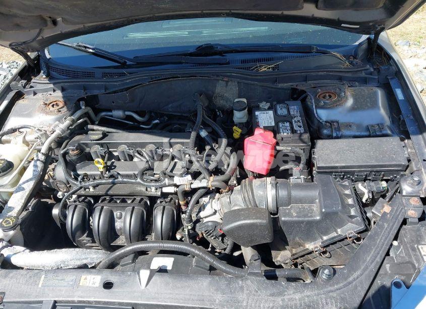 Photo 10 of 2010 Ford Fusion SE (VIN 3FAHP0HA2AR399383)