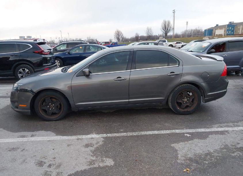 Photo 14 of 2010 Ford Fusion SE (VIN 3FAHP0HA2AR426873)