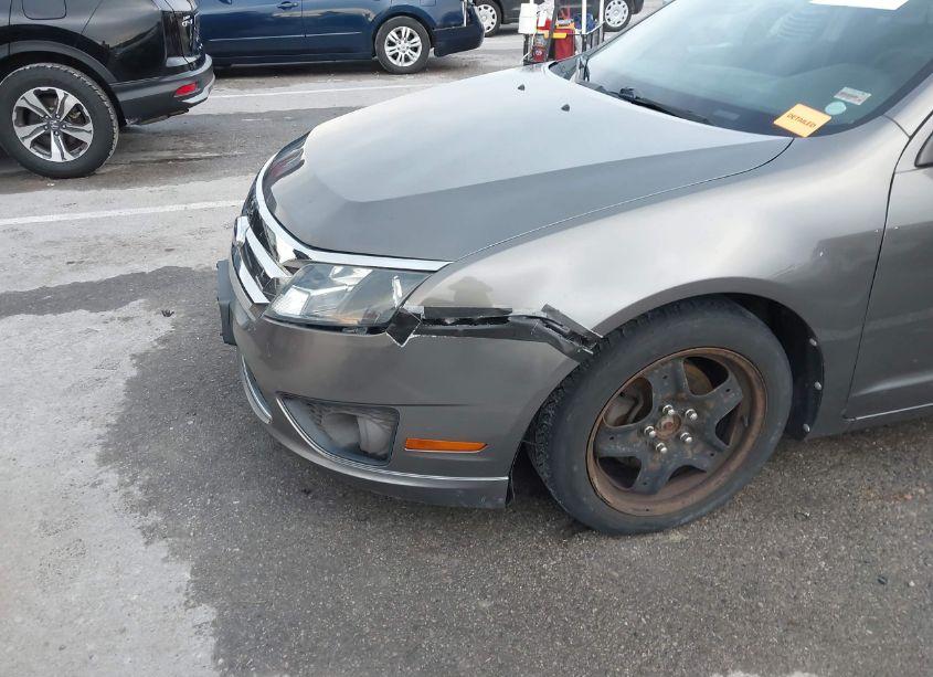 Photo 18 of 2010 Ford Fusion SE (VIN 3FAHP0HA2AR426873)