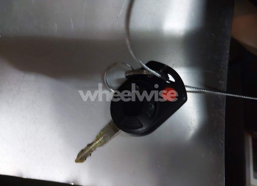 Photo 11 of 2011 Ford Fusion SE (VIN 3FAHP0HA2BR165052)