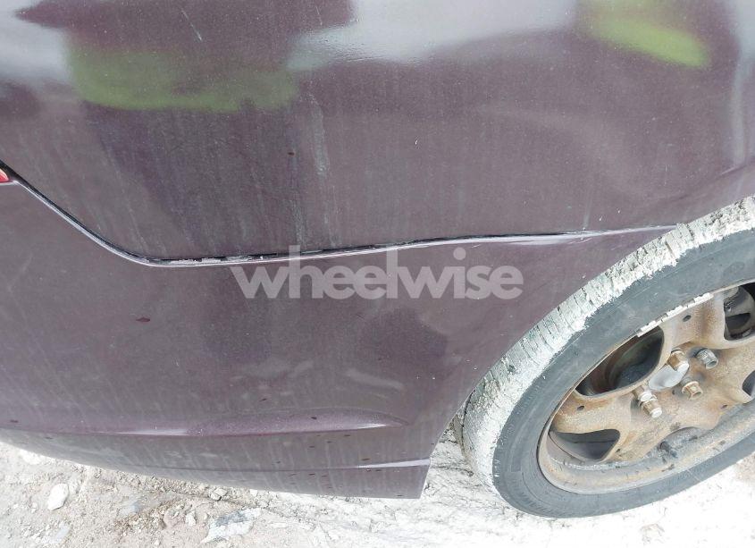 Photo 6 of 2011 Ford Fusion SE (VIN 3FAHP0HA2BR183096)