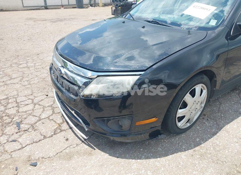 Photo 14 of 2011 Ford Fusion SE (VIN 3FAHP0HA2BR197788)