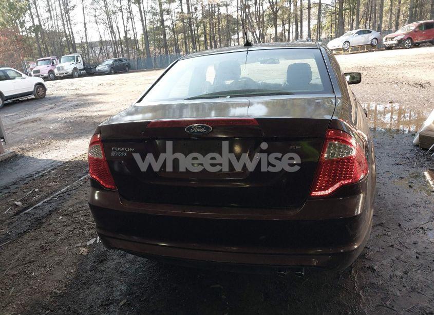 Photo 16 of 2011 Ford Fusion SE (VIN 3FAHP0HA2BR218249)