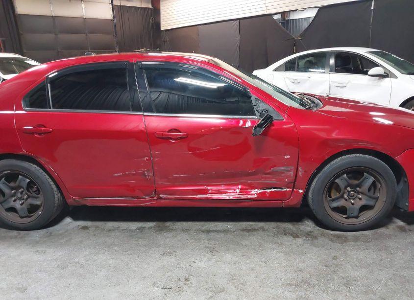 Photo 18 of 2011 Ford Fusion SE (VIN 3FAHP0HA2BR229669)