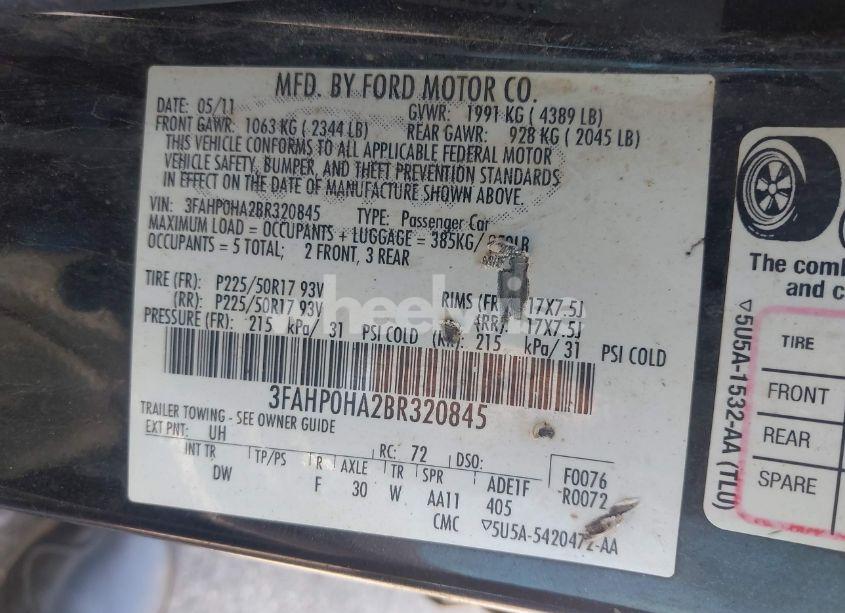 Photo 9 of 2011 Ford Fusion SE (VIN 3FAHP0HA2BR320845)