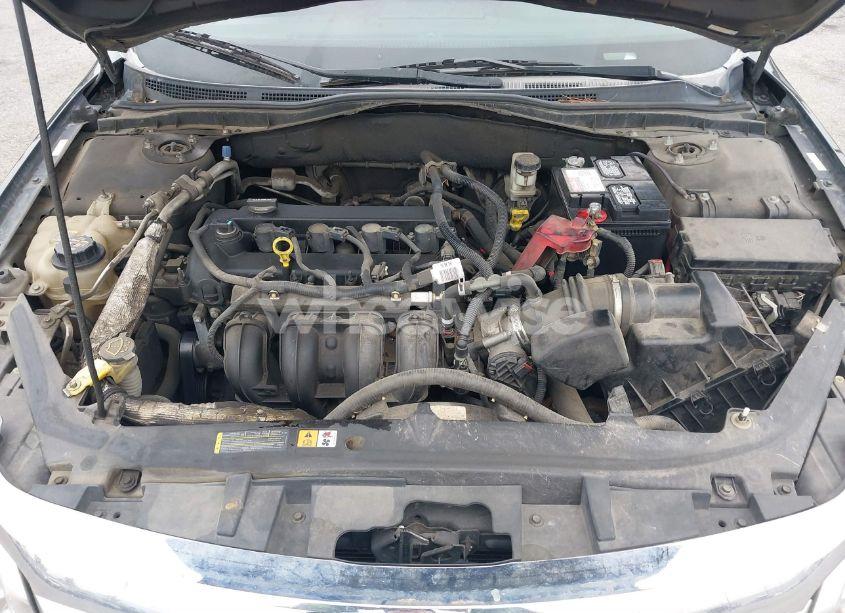 Photo 10 of 2011 Ford Fusion SE (VIN 3FAHP0HA2BR322918)