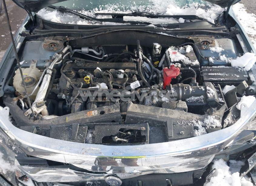 Photo 10 of 2011 Ford Fusion SE (VIN 3FAHP0HA2BR332929)