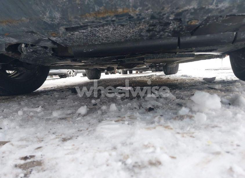 Photo 12 of 2011 Ford Fusion SE (VIN 3FAHP0HA2BR332929)