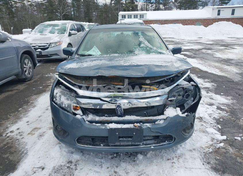 Photo 6 of 2011 Ford Fusion SE (VIN 3FAHP0HA2BR332929)