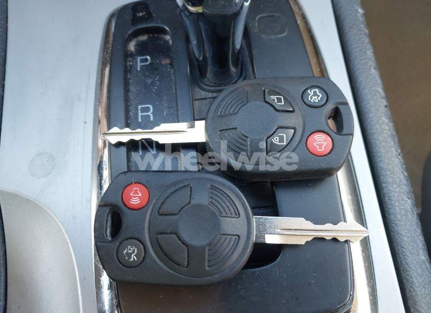 Photo 11 of 2011 Ford Fusion SE (VIN 3FAHP0HA2BR339878)