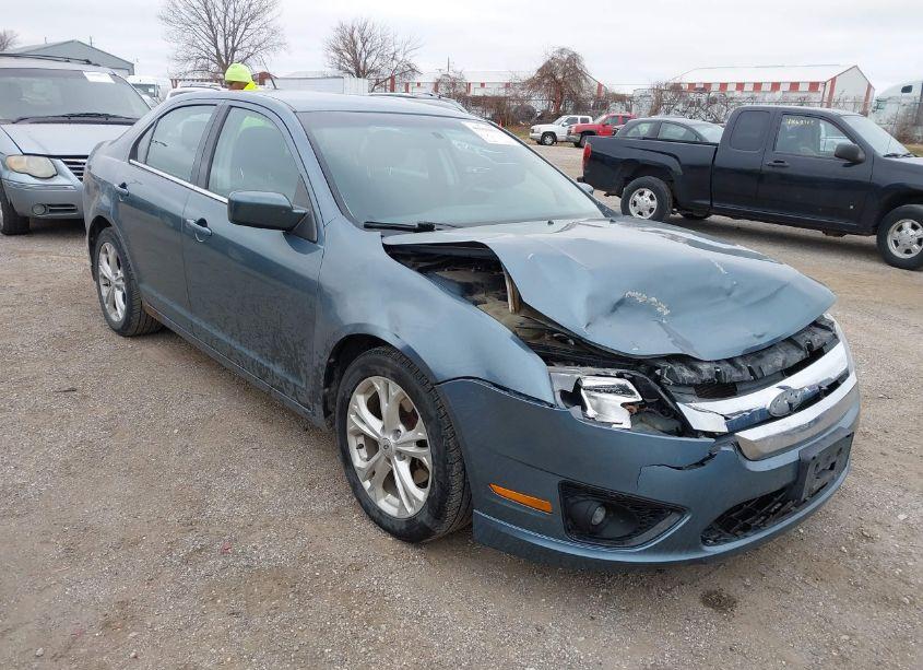 2012 Ford Fusion SE (VIN 3FAHP0HA2CR128617) main photo
