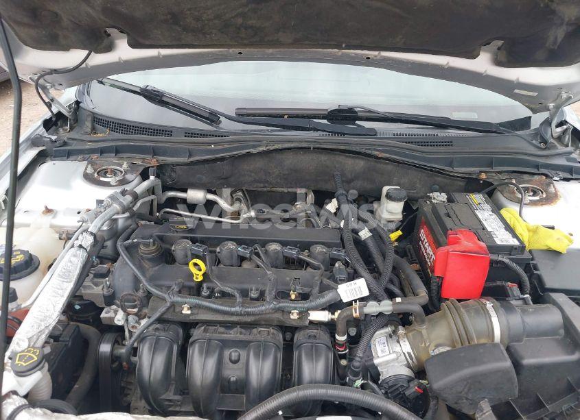 Photo 10 of 2012 Ford Fusion SE (VIN 3FAHP0HA2CR155977)