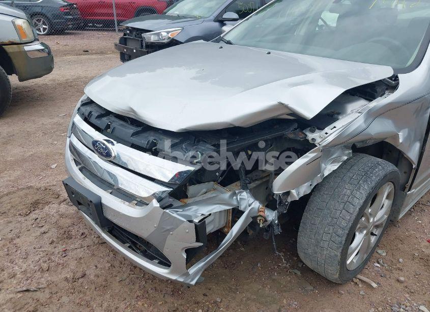 Photo 13 of 2012 Ford Fusion SE (VIN 3FAHP0HA2CR155977)