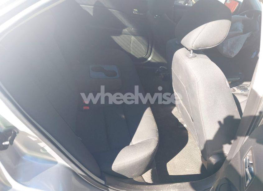 Photo 8 of 2012 Ford Fusion SE (VIN 3FAHP0HA2CR165165)