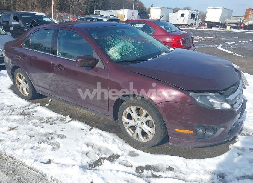 2012 Ford Fusion SE (VIN 3FAHP0HA2CR252998) main photo