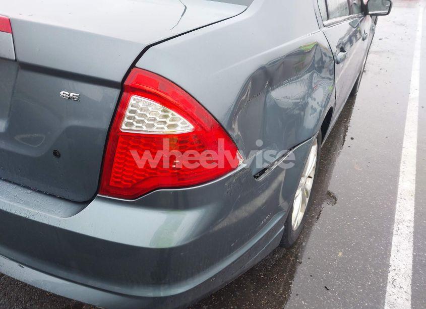 Photo 12 of 2012 Ford Fusion SE (VIN 3FAHP0HA2CR271065)