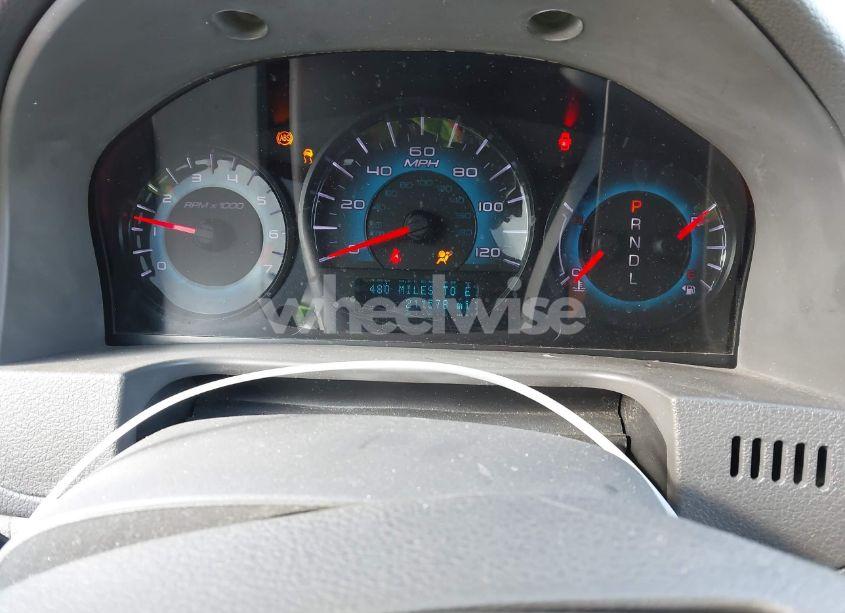 Photo 7 of 2012 Ford Fusion SE (VIN 3FAHP0HA2CR276721)