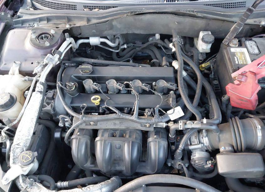 Photo 10 of 2012 Ford Fusion SE (VIN 3FAHP0HA2CR282373)