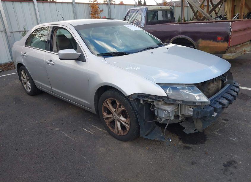2012 Ford Fusion SE (VIN 3FAHP0HA2CR291526) main photo