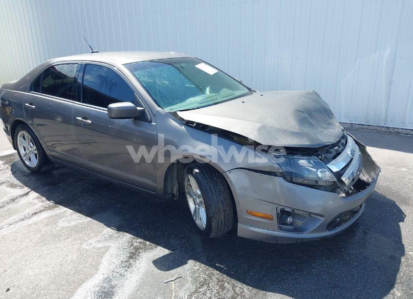 2012 Ford Fusion SE (VIN 3FAHP0HA2CR295740) main photo