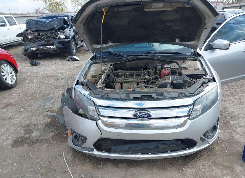 Photo 10 of 2012 Ford Fusion SE (VIN 3FAHP0HA2CR306624)