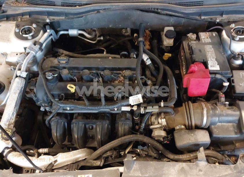 Photo 10 of 2012 Ford Fusion SE (VIN 3FAHP0HA2CR316215)