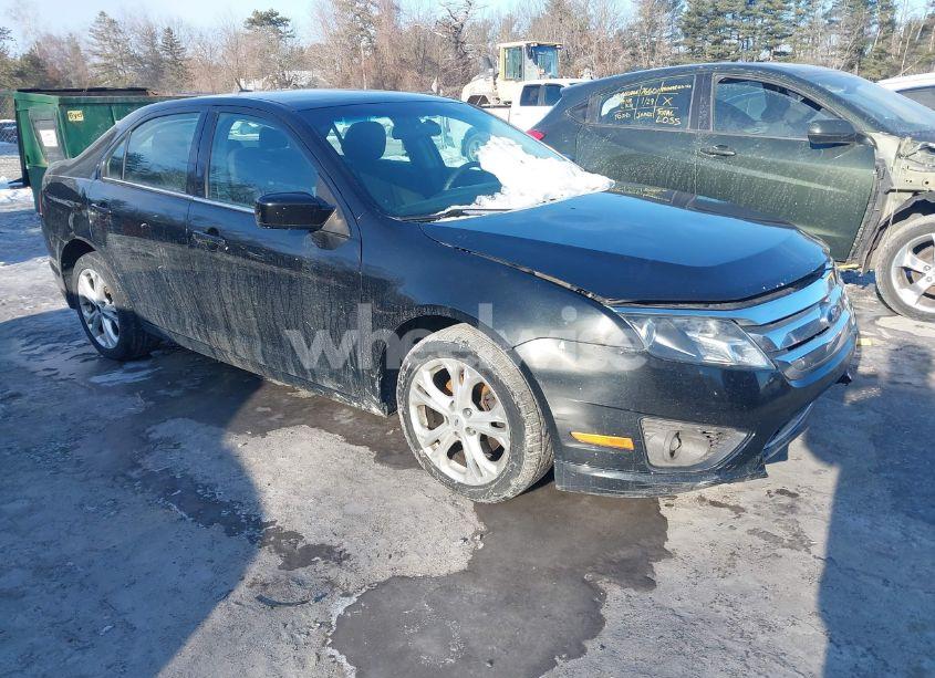 2012 Ford Fusion SE (VIN 3FAHP0HA2CR319387) main photo